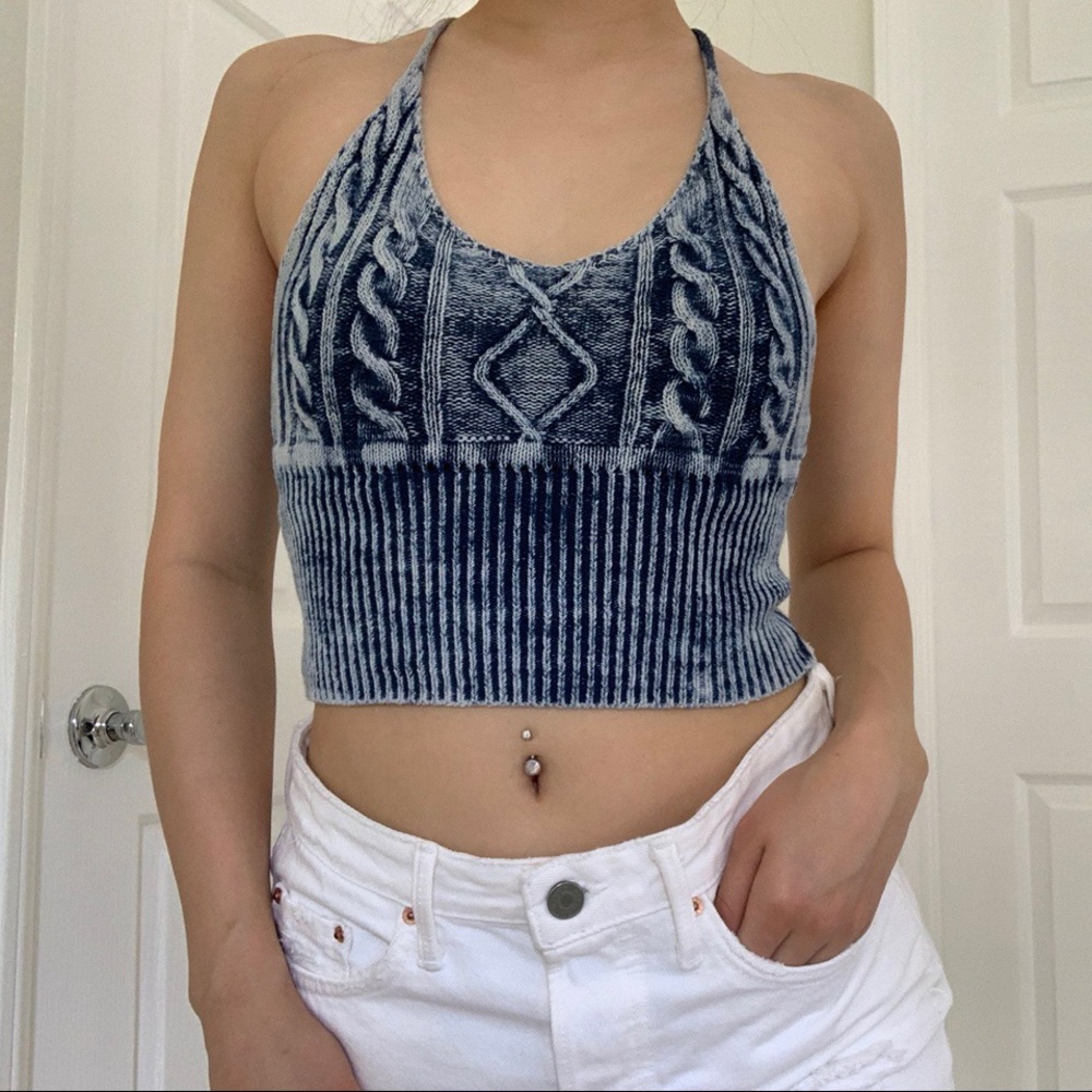 KNIT HALTER - Picture 2 of 4